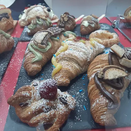 מלון Sabbia D'oro 2*