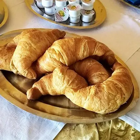 Otel Sabbia D'oro 2*