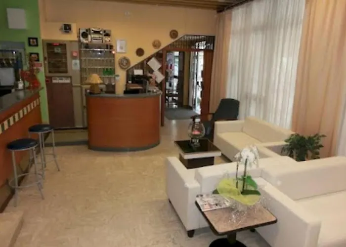 Hotel Sabbia D'oro 2*